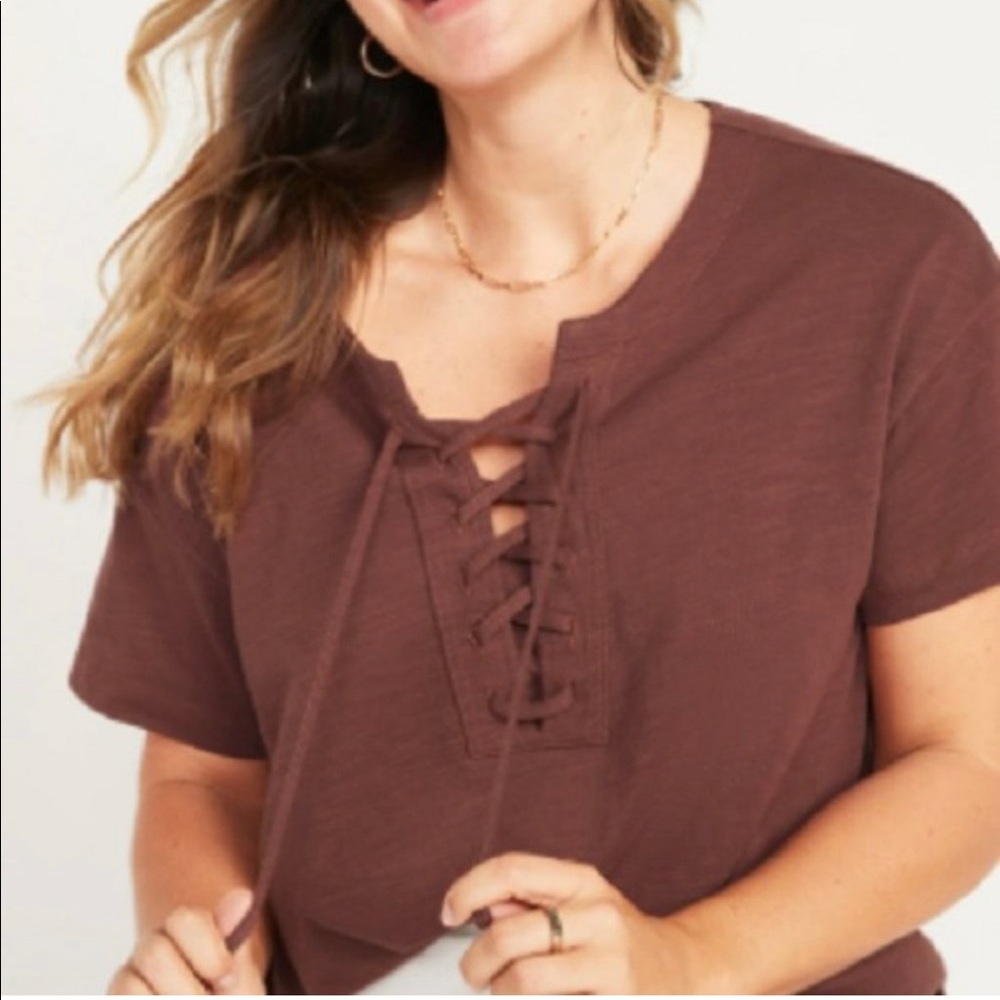 Old Navy rust red lace up short sleeve slub tee